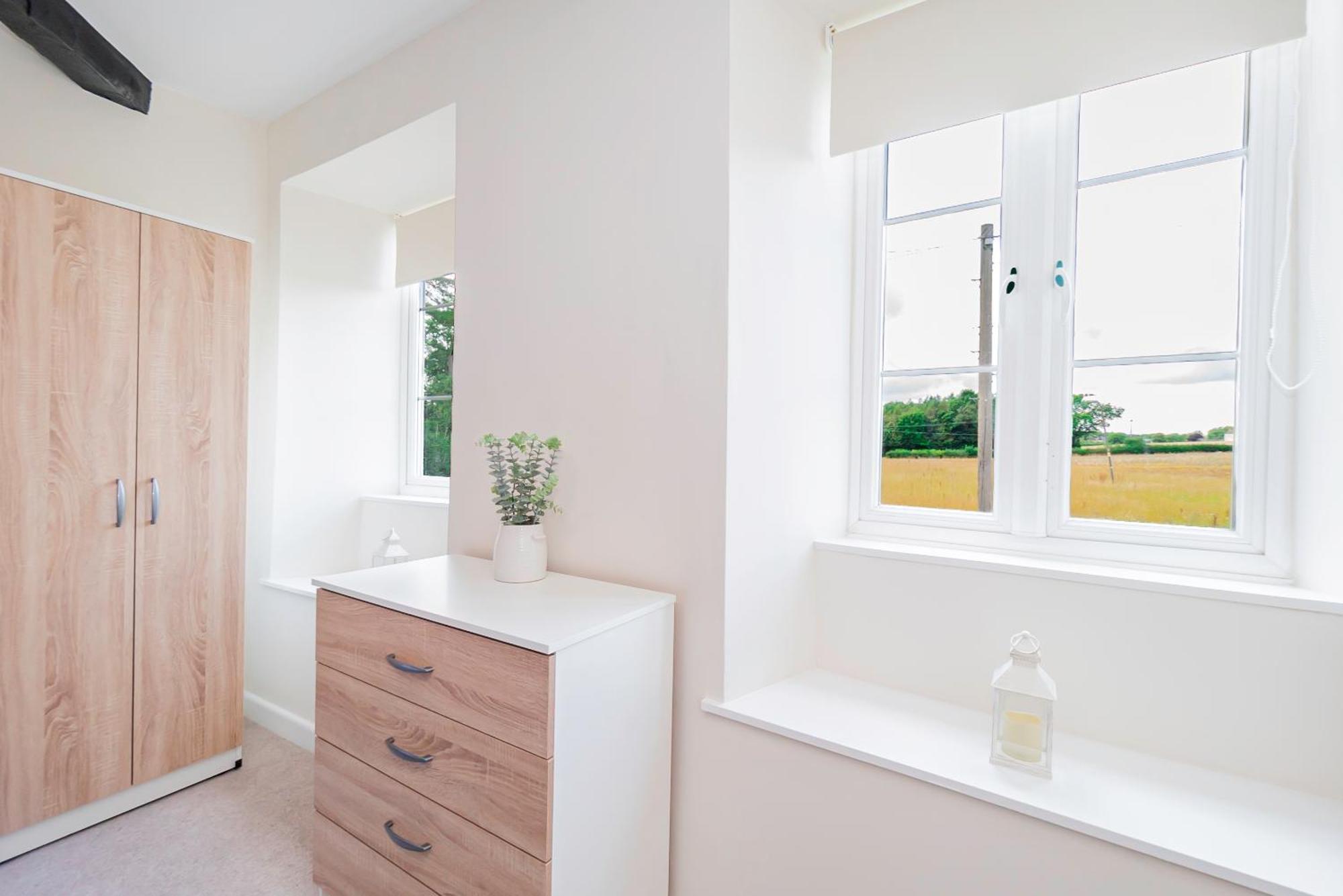 Long Hanborough Farmhouse Retreat, 4 Bed, Pet Friendly מראה חיצוני תמונה