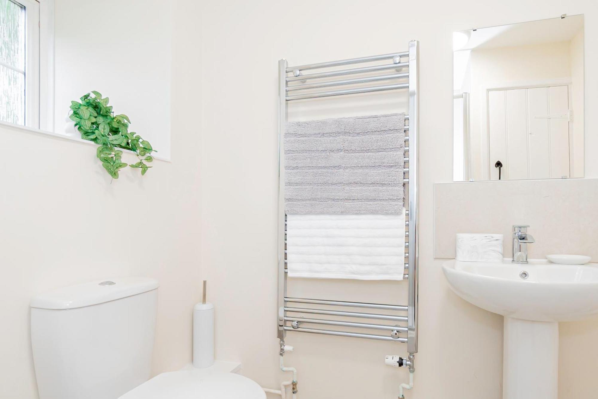 Long Hanborough Farmhouse Retreat, 4 Bed, Pet Friendly מראה חיצוני תמונה
